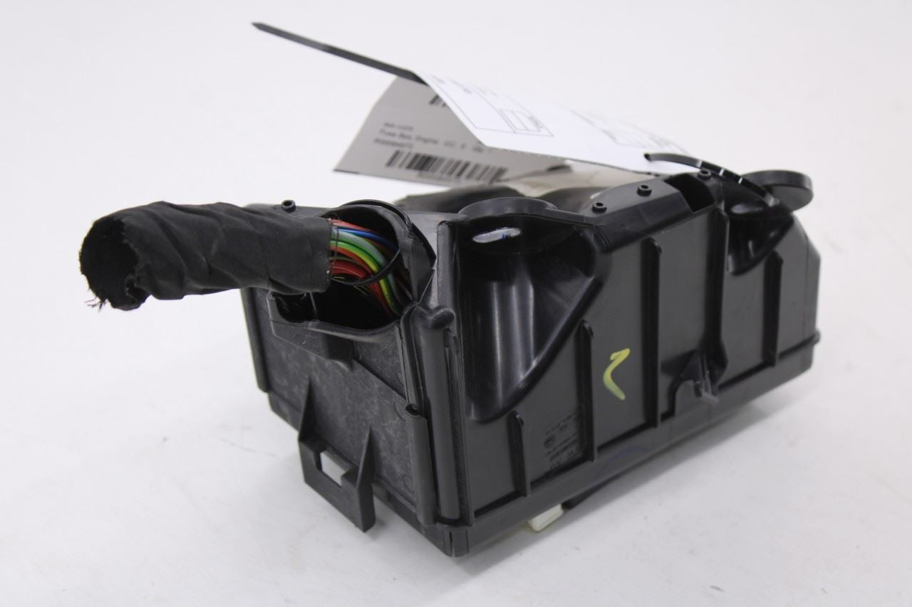 2019-25 Volkswagen Jetta SE 1.5L FWD Engine Bay Fuse Relay Box 5Q0-907-361-F OEM12
