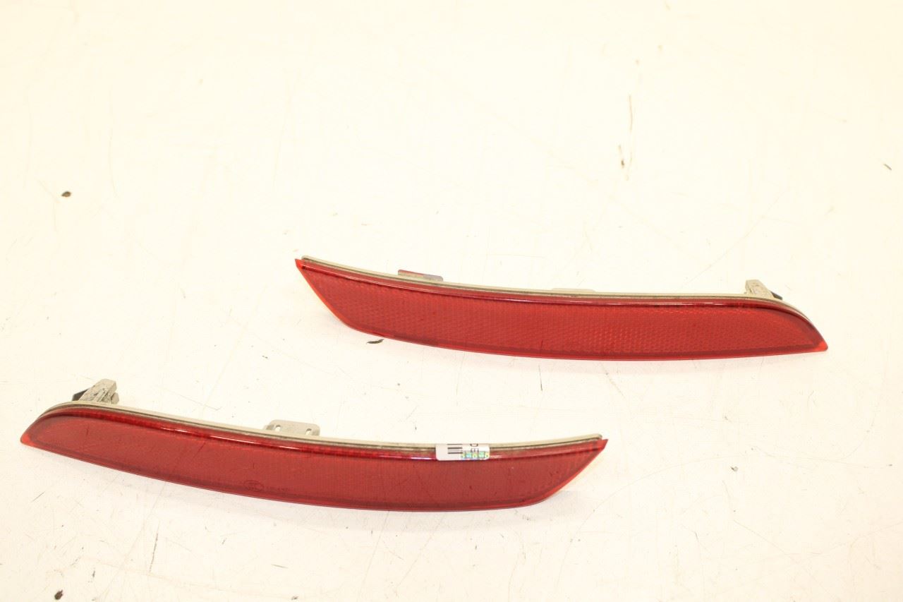 2010-2015 BMW 750Li xDrive Rear Left and Right Bumper Reflector 7-182-191 OEM - Alshned Auto Parts