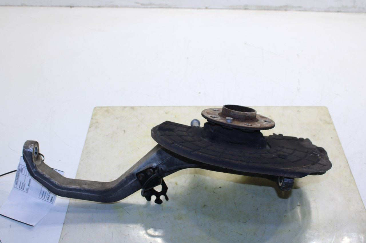 2014-2020 Maserati Ghibli RWD Front Right Side Spindle Knuckle Hub 670004762 OEM - Alshned Auto Parts