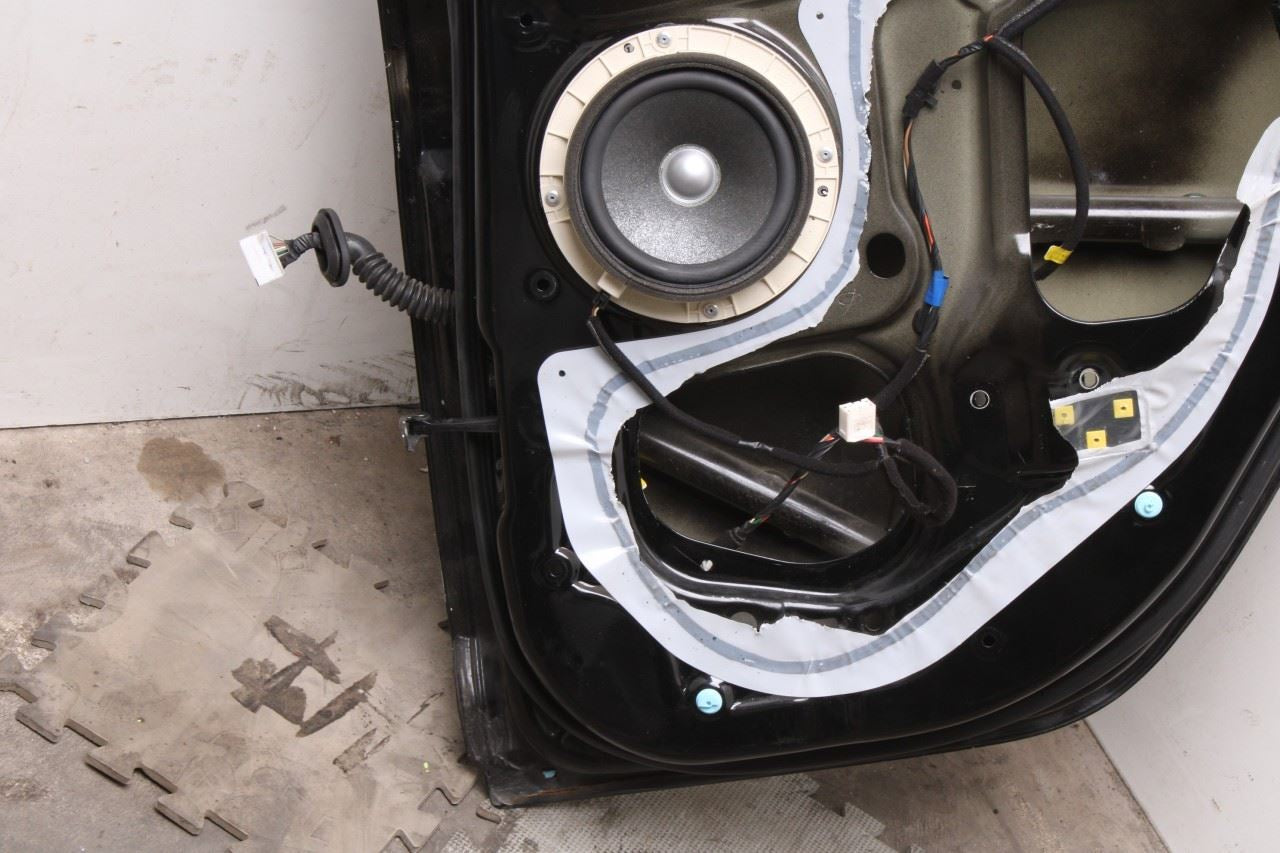 2011-17 Hyundai Veloster Turbo Rear Right Side Door Shell Panel 77004-2V010 OEM - Alshned Auto Parts