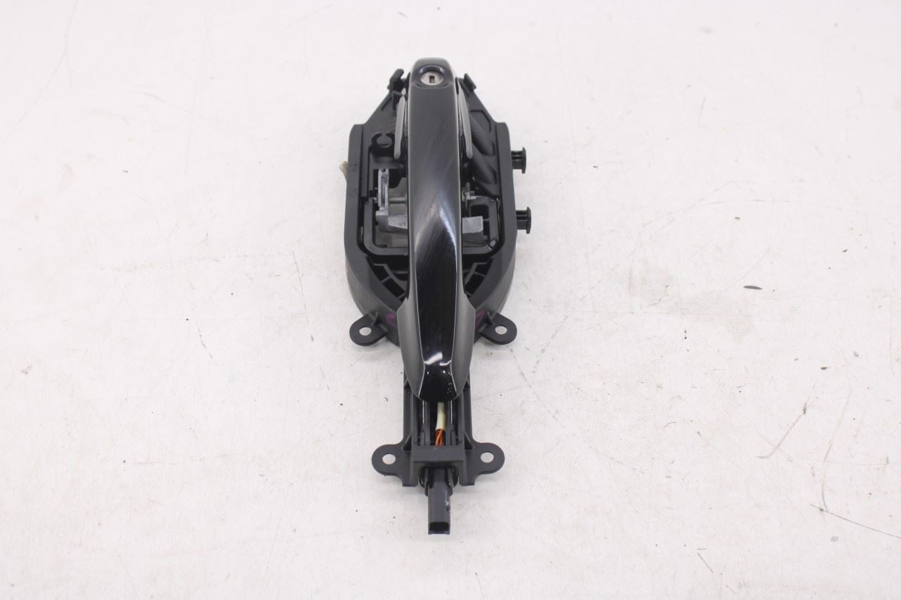 2020-26 Ford Escape ST-Line 1.5L FWD Front Driver Left Side Door Exterior Handle - Alshned Auto Parts