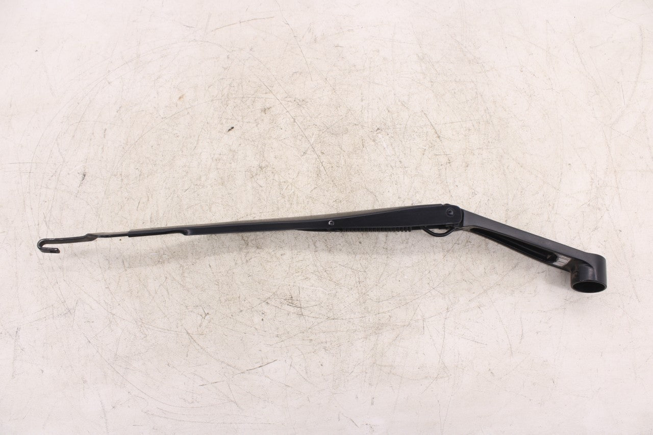 2019-2021 Hyundai Veloster 2.0L Front Left and Right Side Windshield Wiper Arm 1