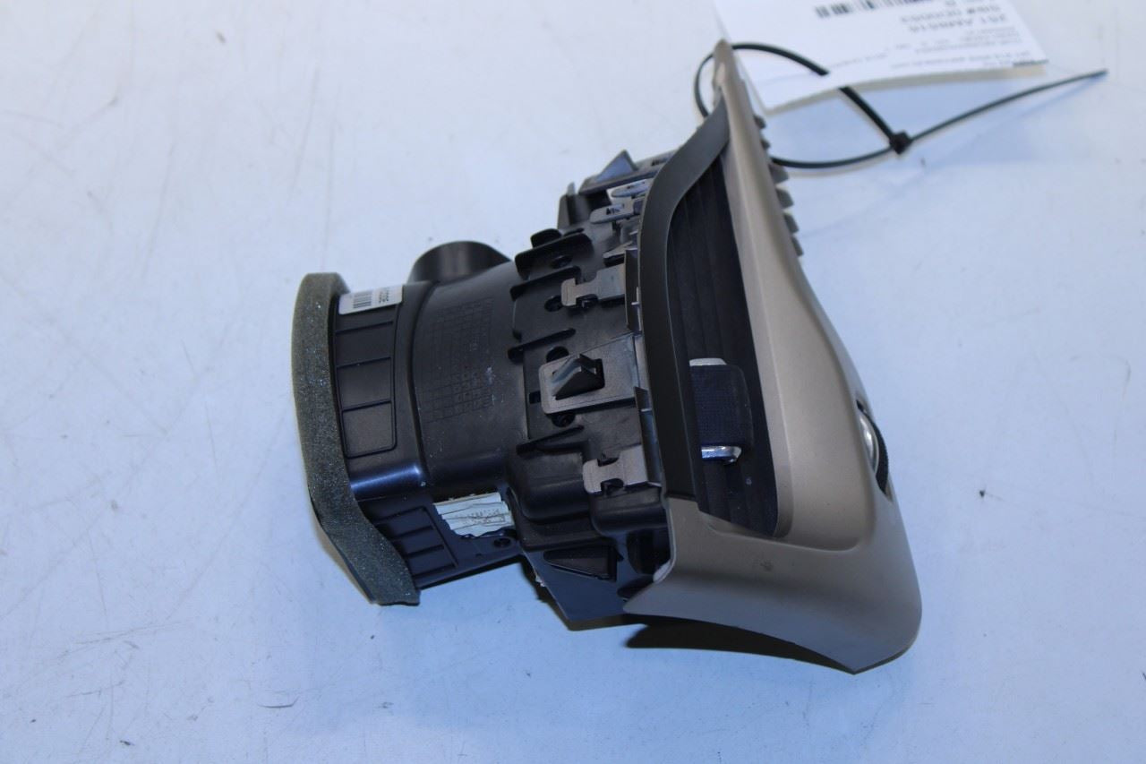 2014-18 Jeep Cherokee 75th Anniversary Front Left Dash Outer Air Vent 6MC931S5AB - Alshned Auto Parts