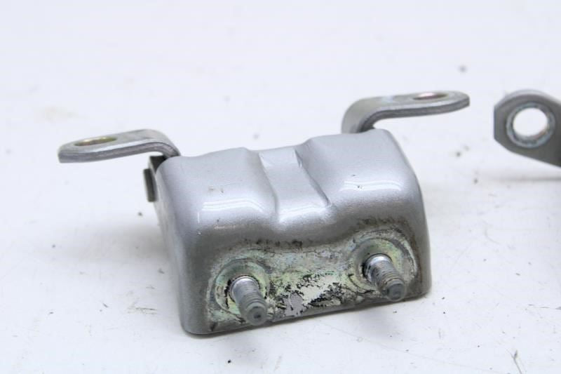 2015-20 Infiniti QX60 Rear Left Door Hinge Upper and Lower Pair 82401-9AM0A OEM - Alshned Auto Parts