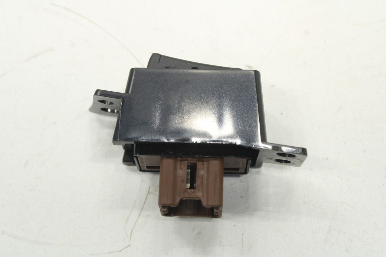 17-22 Nissan Rogue Sport SL Center Console Left Side Seat Heated Control Switch - Alshned Auto Parts