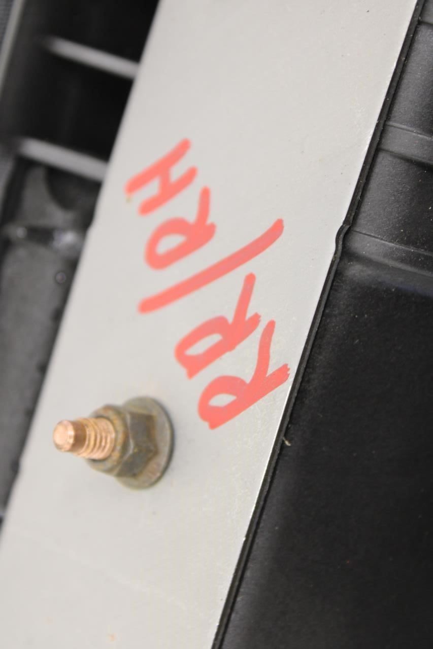 19-20 Nissan Altima SL Rear RH Side 2nd Row Seat Bolster 88610-6CC0A OEM *ReaD* - Alshned Auto Parts