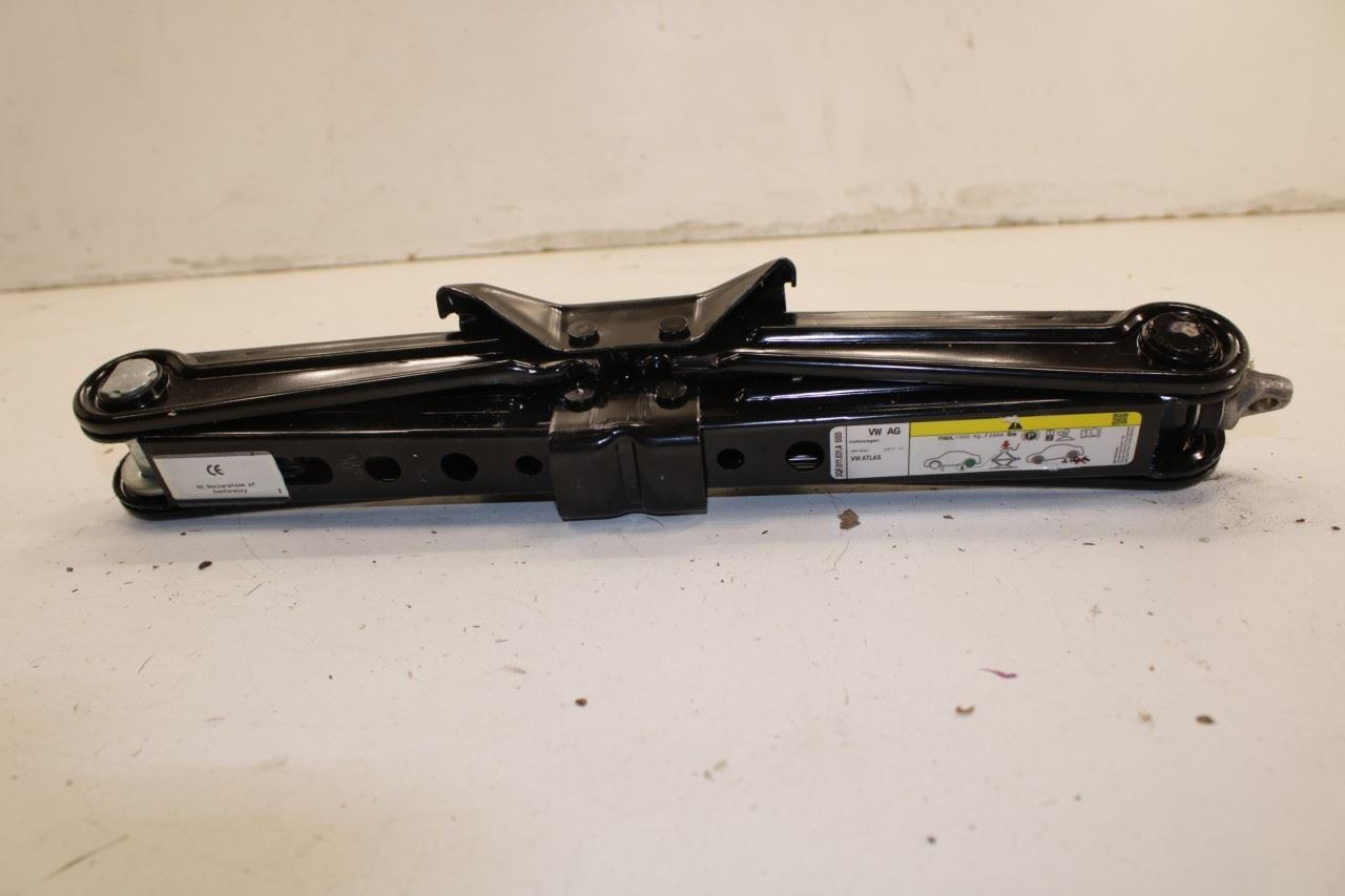 2018-23 Volkswagen Atlas S 3.6L Lift Jack and Tool Kit w/ Tools Holder Container - Alshned Auto Parts