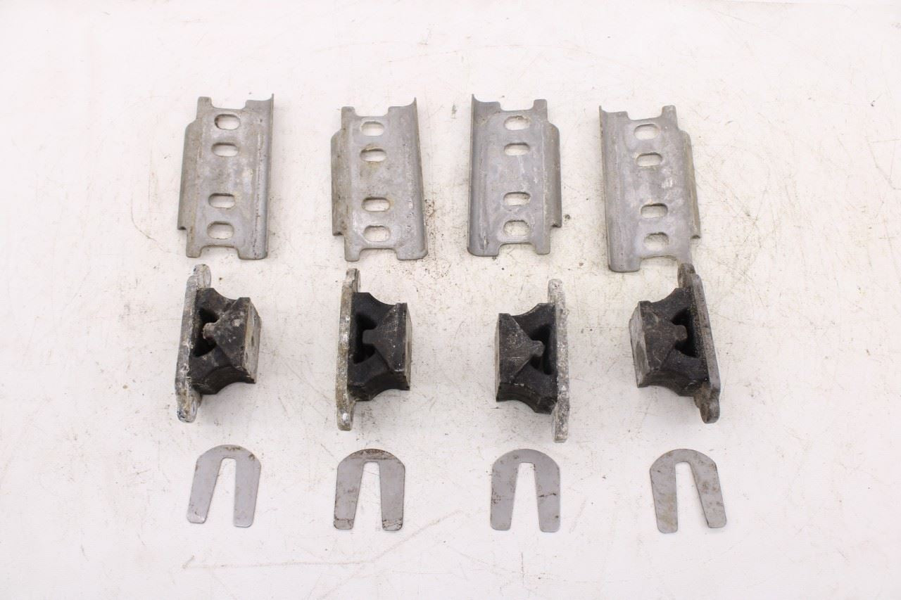 2021 Yamaha VX Deluxe TR1 Engine Motor Mount Set 6GA-44517-00-00 OEM0