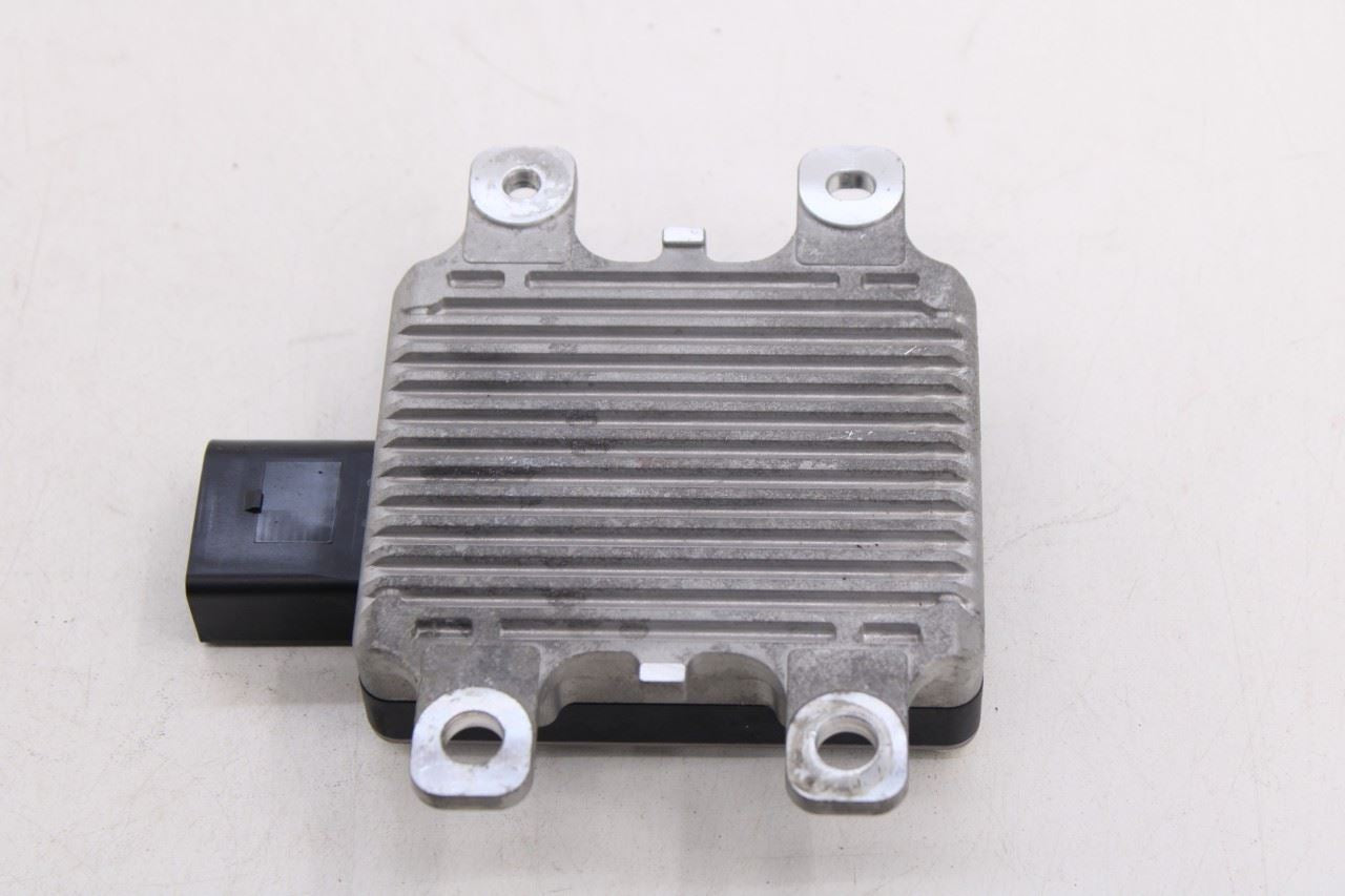 2011-2014 Porsche Cayenne S 4.8L Hydraulic Oil Pump Control Module 7P0927601 OEM12