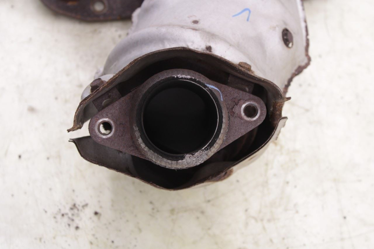 2016-2019 Nissan Sentra SL 1.8L FWD Exhaust System Manifold 140E2-4AF0A OEM - Alshned Auto Parts