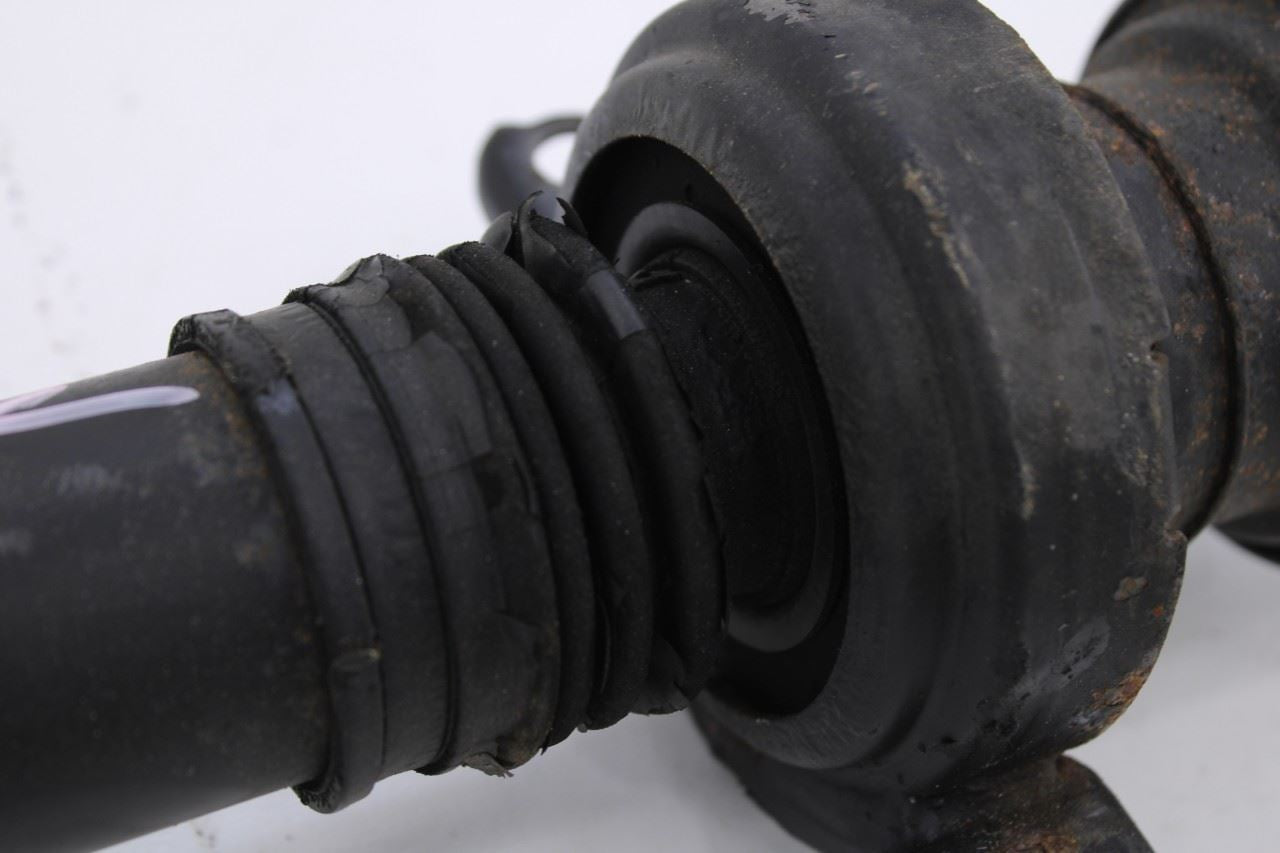 2011-2018 Porsche Cayenne S AWD Rear Drive Shaft Propeller 958521102 OEM8