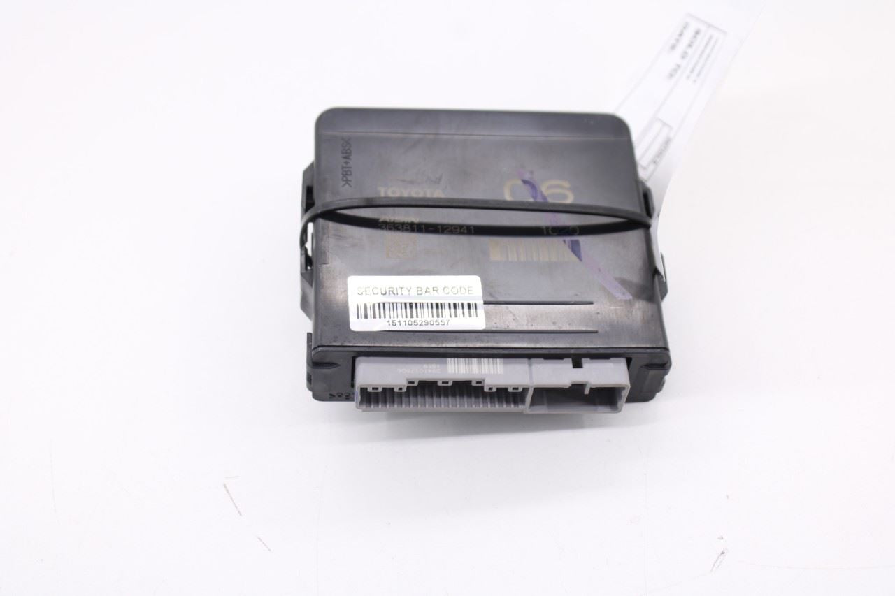 2019-2023 Toyota Tacoma SR5 3.5L Transfer Case Control Module 89533-04060 OEM9