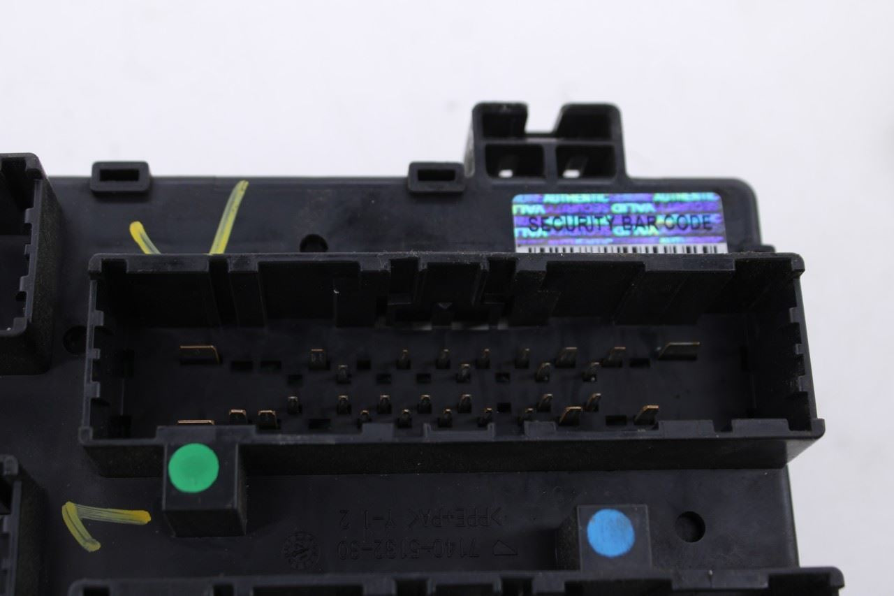 2014 Jeep Grand Cherokee 3.6L 4WD Power Intelligent Distribution Center Fuse Box - Alshned Auto Parts