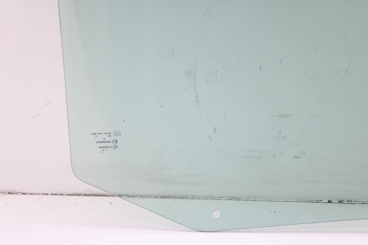 2008-2020 Dodge Grand Caravan SXT Front Left Door Window Movable Glass 4894611AB11