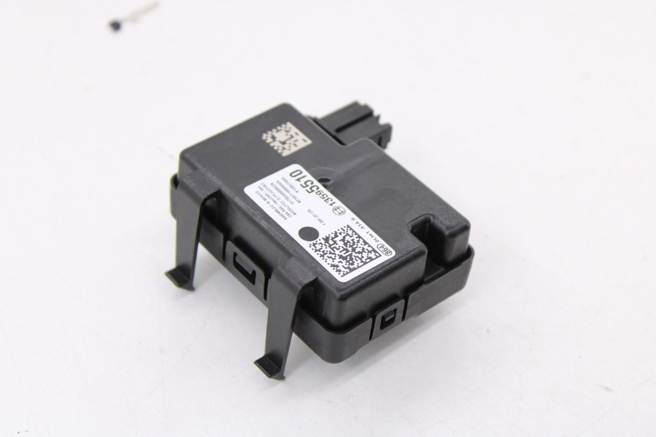 18-2024 Chevrolet Equinox LT TPMS Keyless Entry Receiver Computer Control Module4