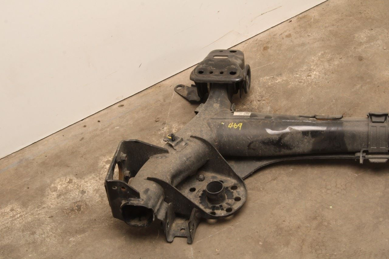 24-26 Hyundai Elantra SE FWD Rear Loaded Axle Torsion Beam Subframe 55101-AAHY06