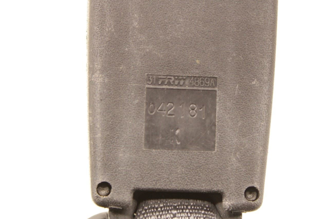13-18 Ram 2500 Tradesman Crew Cab 6.4L 2WD Rear Center 2nd Row Seat Belt Buckle - Alshned Auto Parts
