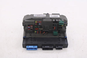 2007-13 BMW X5 xDrive35i 3.0L Front Power Distribution Fuse Relay Junction Block