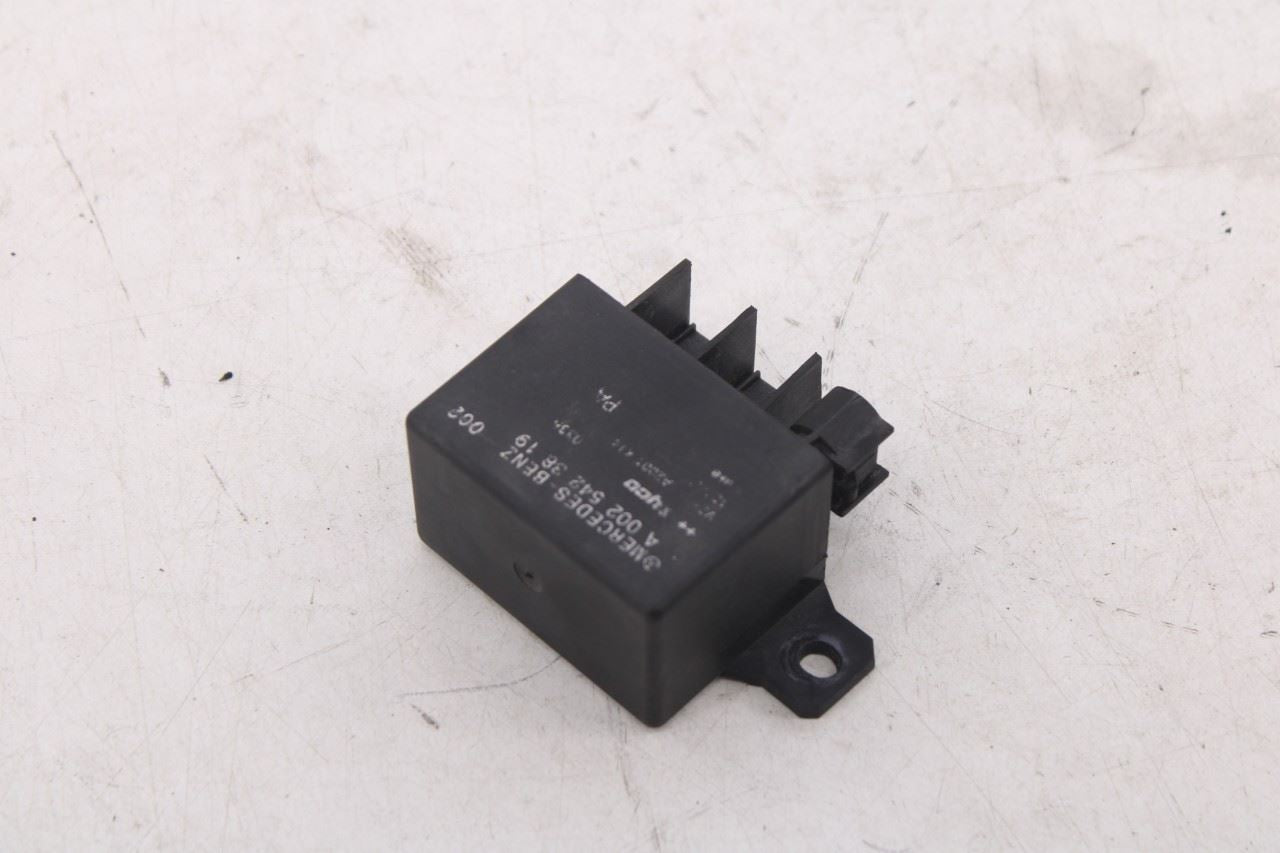 2003-2006 Mercedes-Benz E500 Battery Relay Control Module 002-542-38-19 OEM3