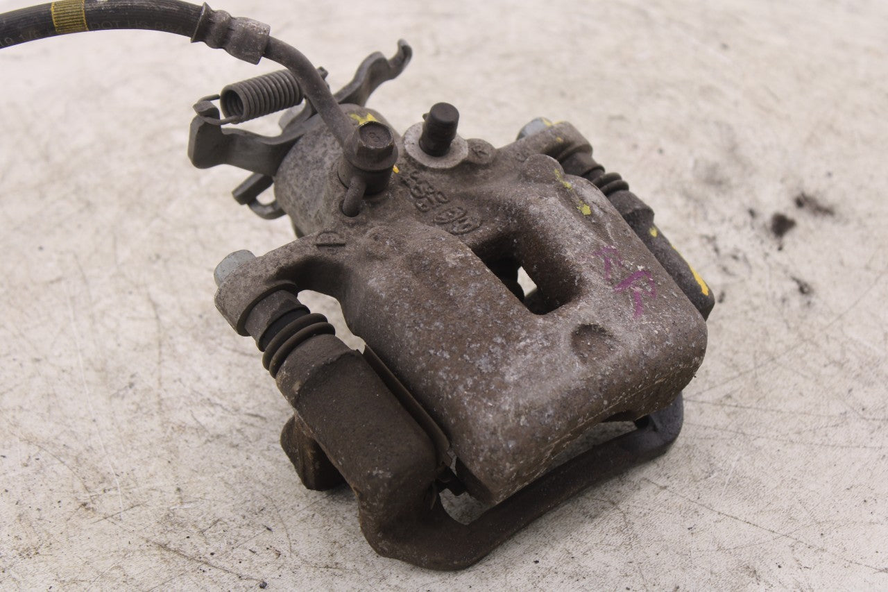 2019-2021 Hyundai Veloster Rear Right and Left Driver Side Disc Brake Caliper3