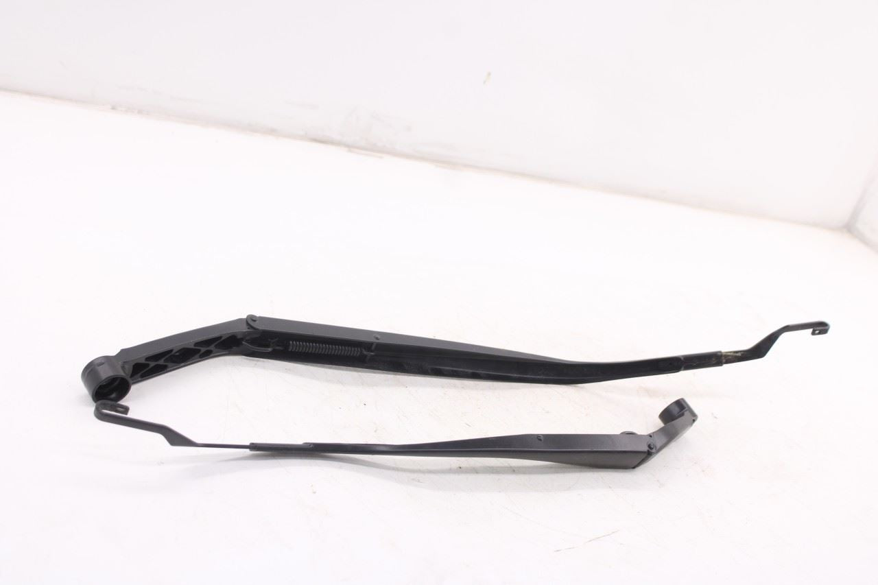 2020-2026 Toyota Corolla LE Front Right and Left Windshield Wiper Arm 85211023909