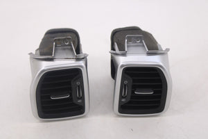 2020-22 KIA Sportage Nightfall Front Right and Left Dash Outer Air Vent Grilles