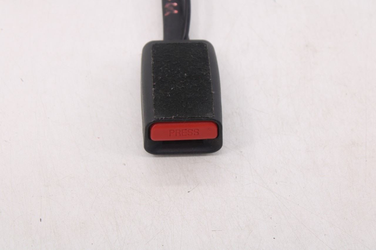 16-22 Kia Sportage Nightfall 2.4L Front Right and Left Side Seat Belt Buckle Set2