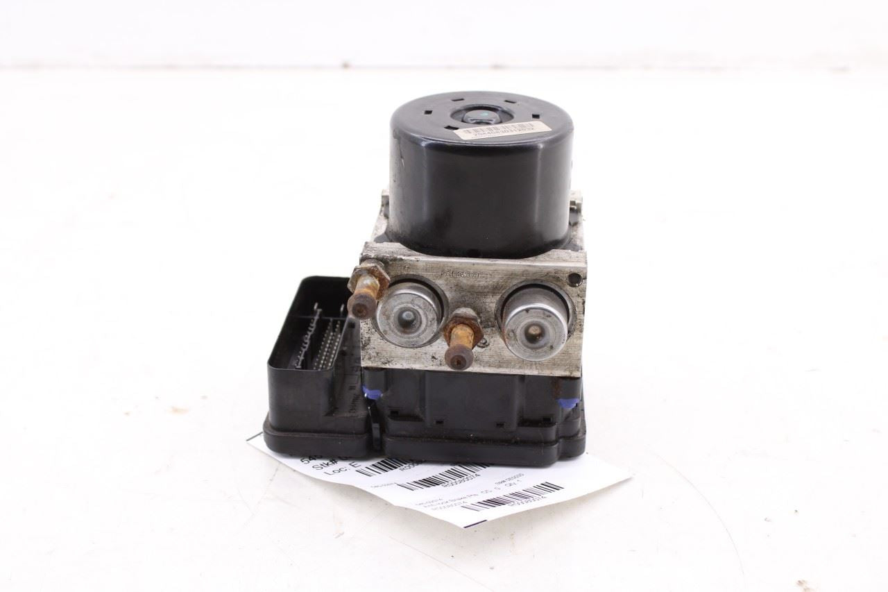 2010-2018 Jeep Wrangler Unlimited Sport 3.6L ABS Anti Lock Brake Pump Module OEM2
