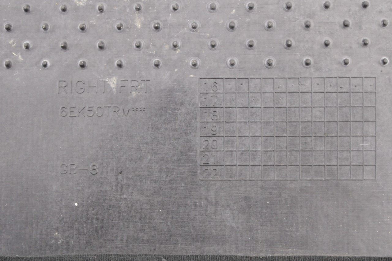 2017 Jeep Grand Cherokee Summit Front and Rear RH LH Interior Carpet Floor Mats - Alshned Auto Parts