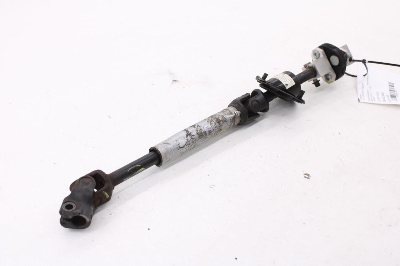 2003-12 Land Rover Range Rover HSE 5.0L Steering Column Intermediate Lower Shaft3