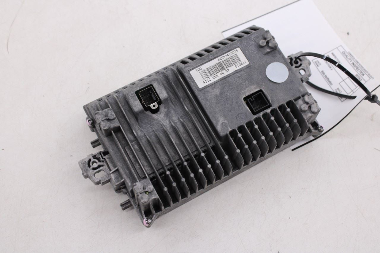 2010-2011 Mercedes-Benz E 350 Luxury 4Matic Dash Information Display A21290086077