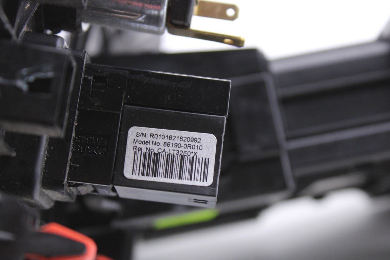 2014-20 Toyota Sienna LE Dash Panel Center Switch Bezel Cover 55620-08050 *ReaD* - Alshned Auto Parts