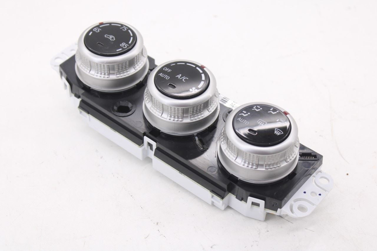 2020-2025 Mitsubishi Outlander Sport SE AC Heater Temperature Climate Control3