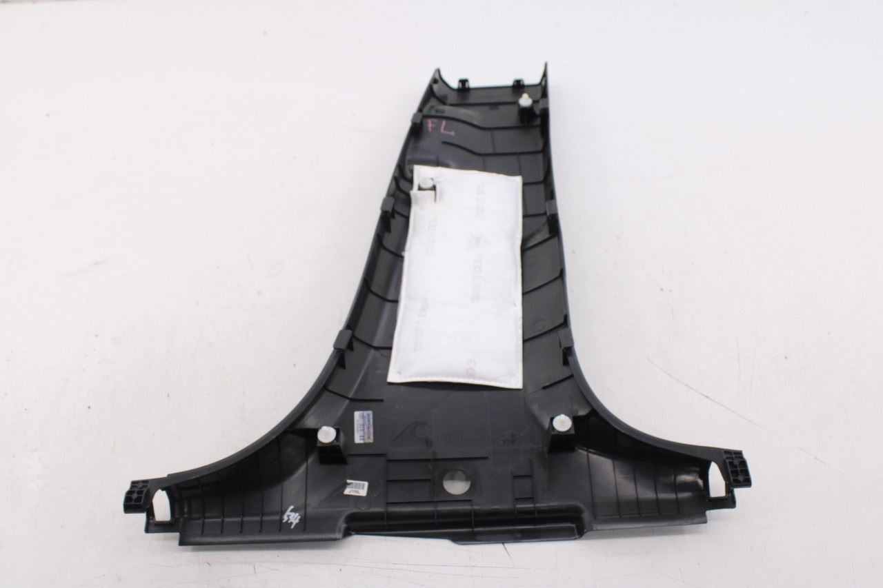 20-26 Hyundai Palisade Limited AWD Left Center Lower B-Pillar Trim 85835S8000NNB10
