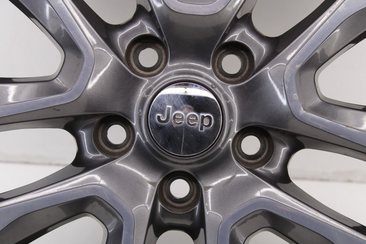 17-18 Jeep Grand Cherokee Aluminum Wheel R20x8J 5 V Spoke 5XL06TRMAA OEM *ReaD* - Alshned Auto Parts