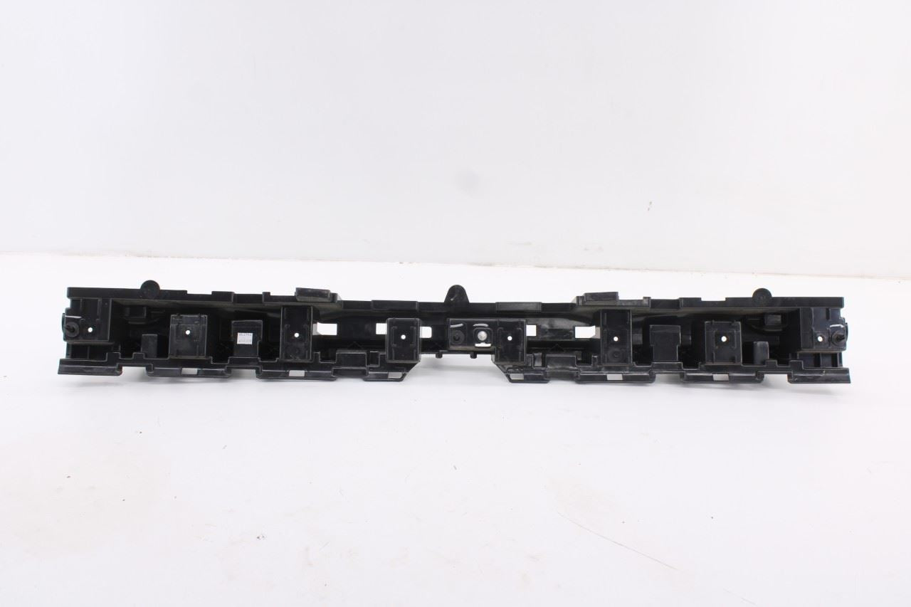 20-26 Ford Explorer Interceptor Rear Bumper Center Isolator and RH Left Bracket4