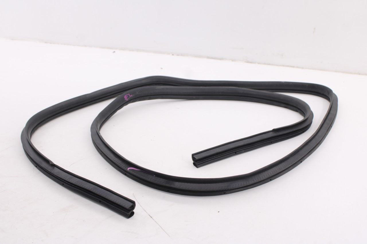 2011-25 Mitsubishi Outlander Sport SE Front Left Side Door Weatherstrip On Body6