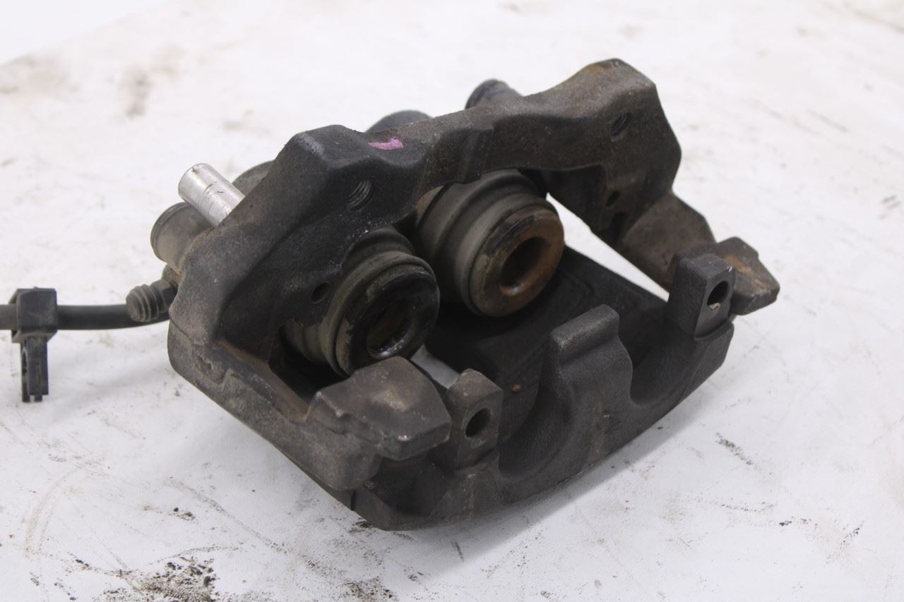 2011-2025 Dodge Durango SXT Front Right Side Disc Brake Caliper 68052362AB OEM10
