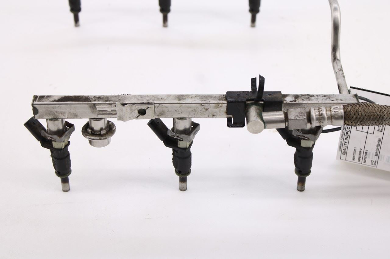 2006-2011 Mercedes-Benz E 350 Luxury 4Matic 3.5L Fuel Rail with Injectors6