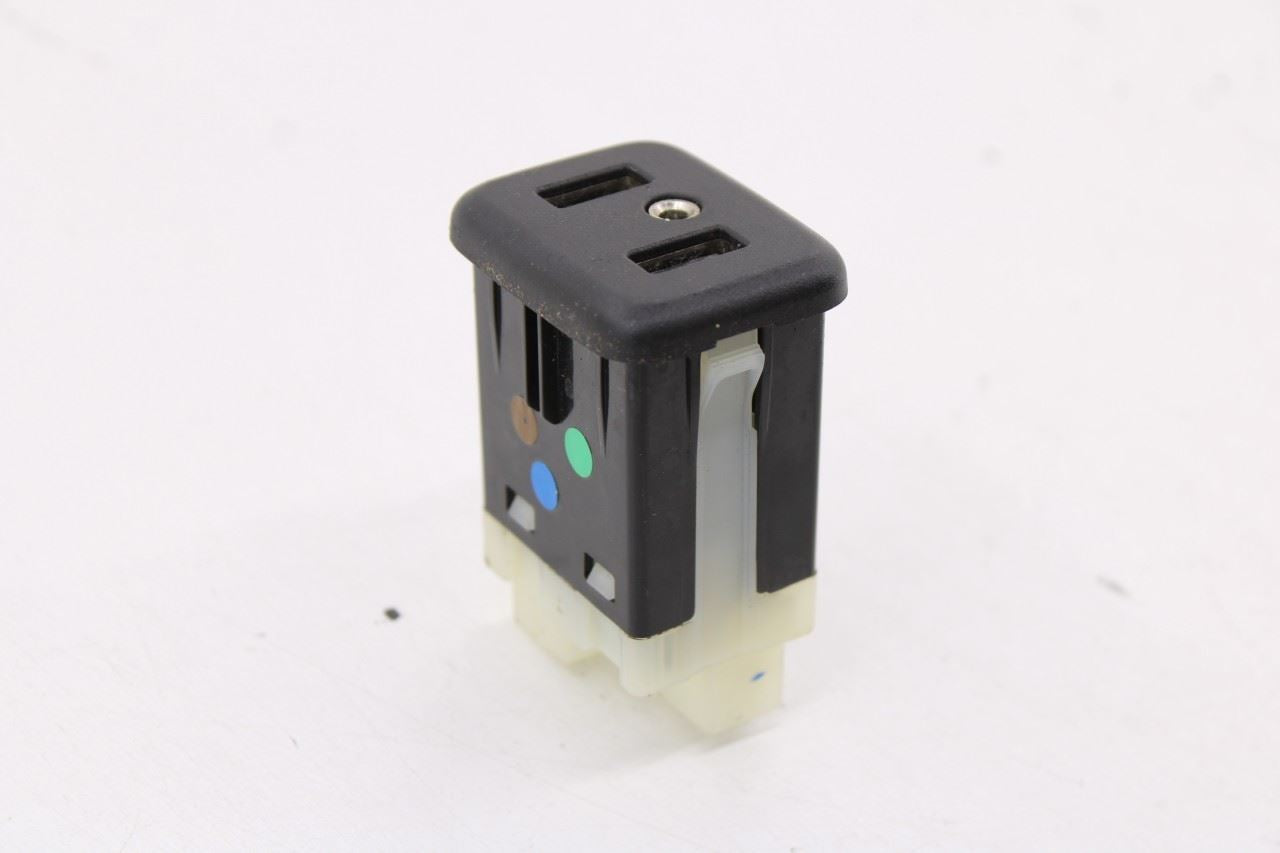 2018-2024 Chevrolet Equinox LT Dash Lower Interface Receptacle Module 135099425