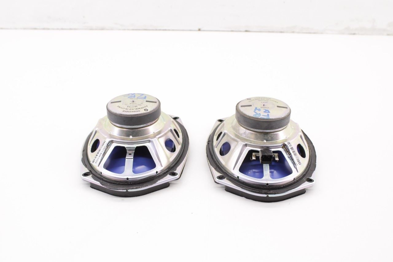 17-24 Chrysler Pacifica Limited Front Right and Left Door Speaker 05064358AB - Alshned Auto Parts
