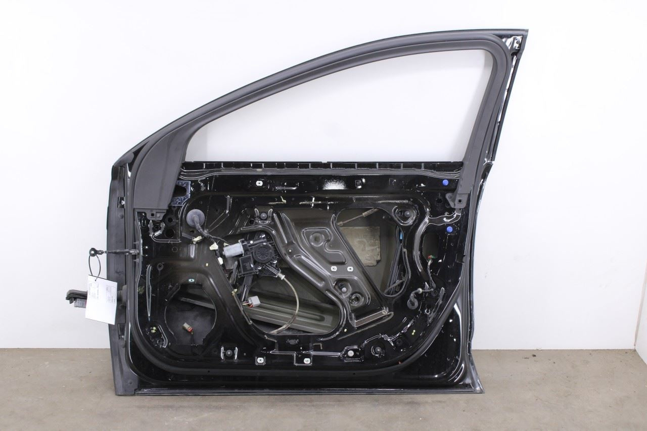 2017-2019 Buick Lacrosse Premium Front Right Side Door Shell Panel 26231383 OEM8