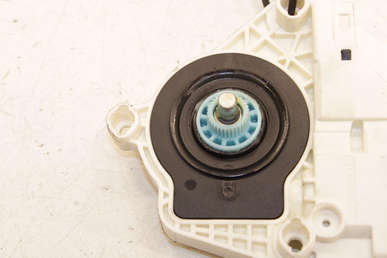 11-18 Porsche Cayenne Platinum Rear Left Door Power Window Motor 8K0959812A OEM - Alshned Auto Parts