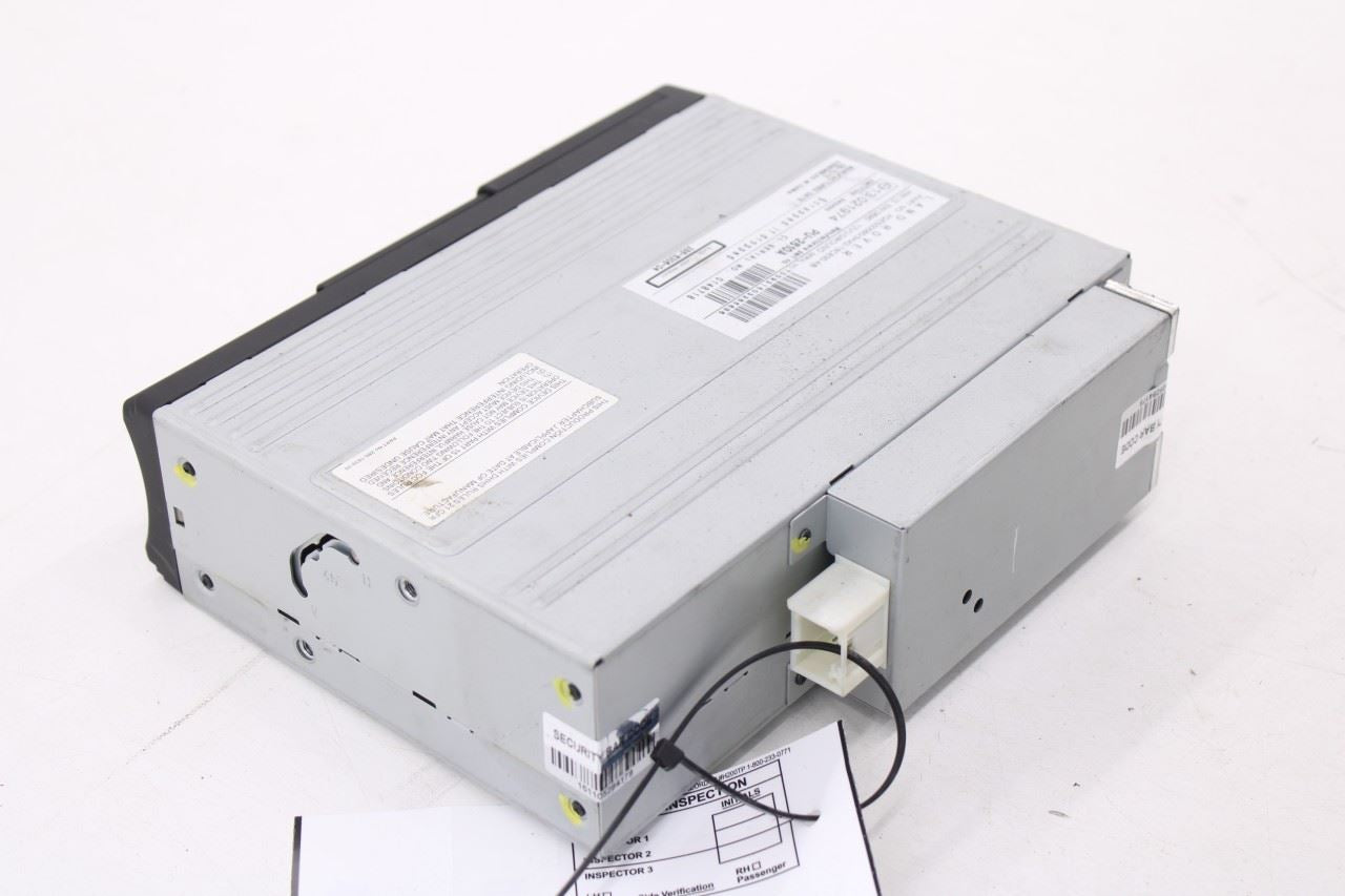 2005-2012 Land Rover Range Rover HSE Audio 6 Disc CD Changer XQE500560 OEM - Alshned Auto Parts