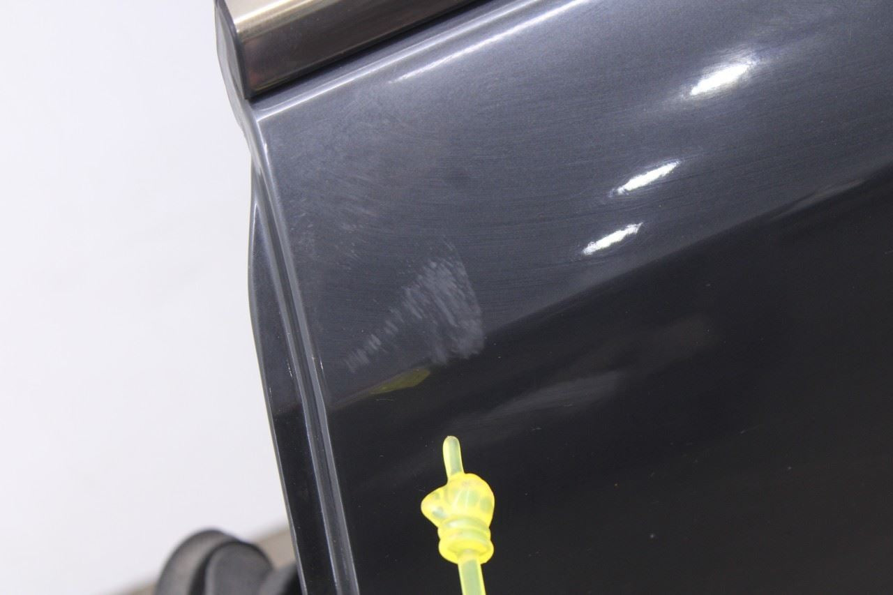 2003-2006 Mercedes-Benz E500 Rear Left Side Door Complete 211730010528 OEM6