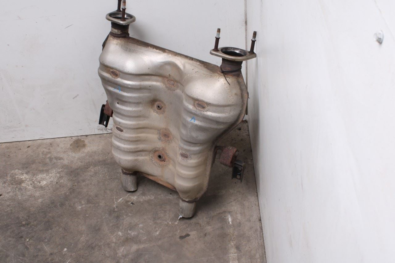 2014-2020 Jeep Grand Cherokee Overland 3.6L Exhaust System Center Middle Muffler - Alshned Auto Parts