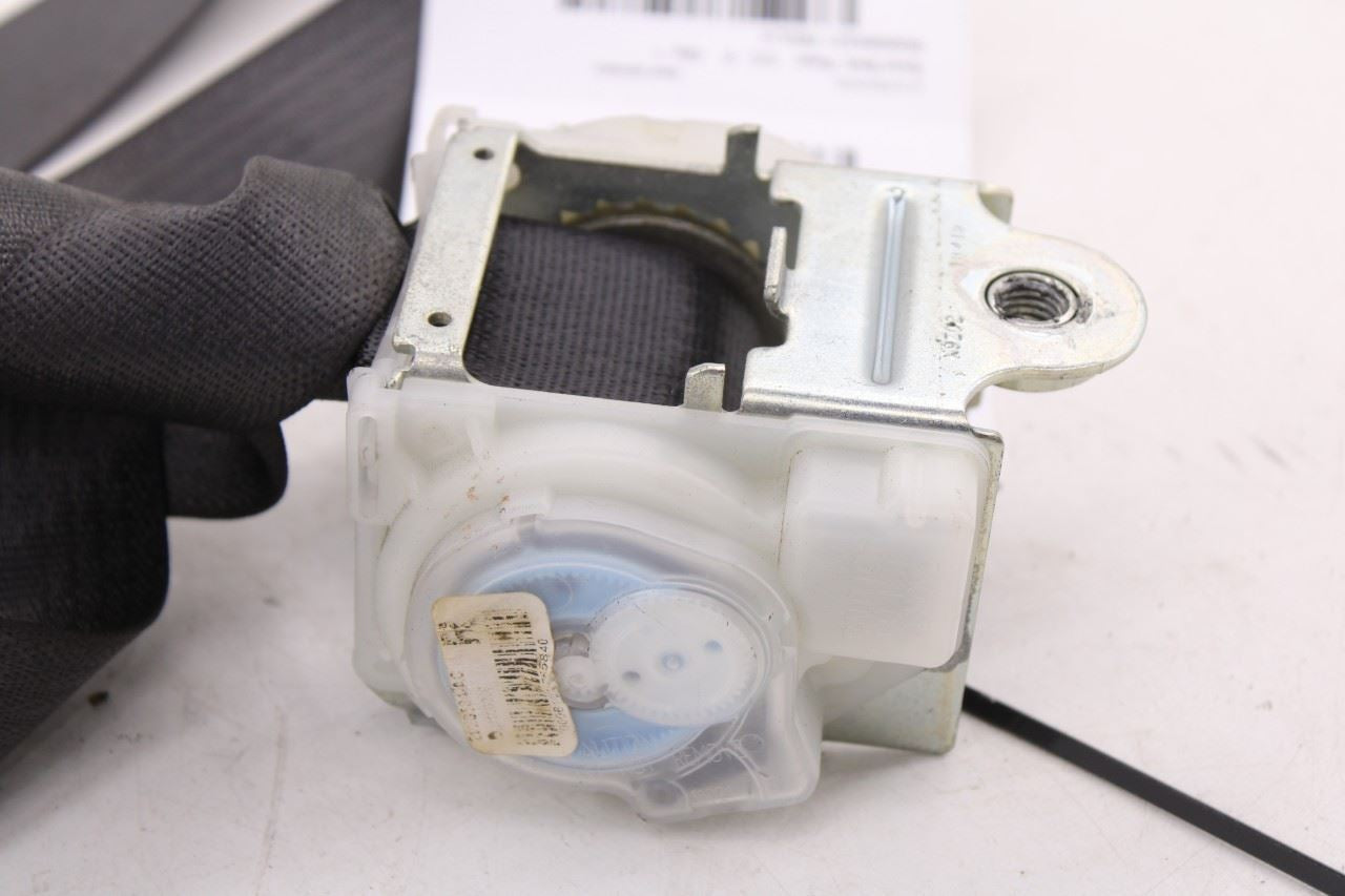2007-14 Ford Mustang Premium Conv V6 Rear Left Side 2nd Row Seat Belt Retractor6