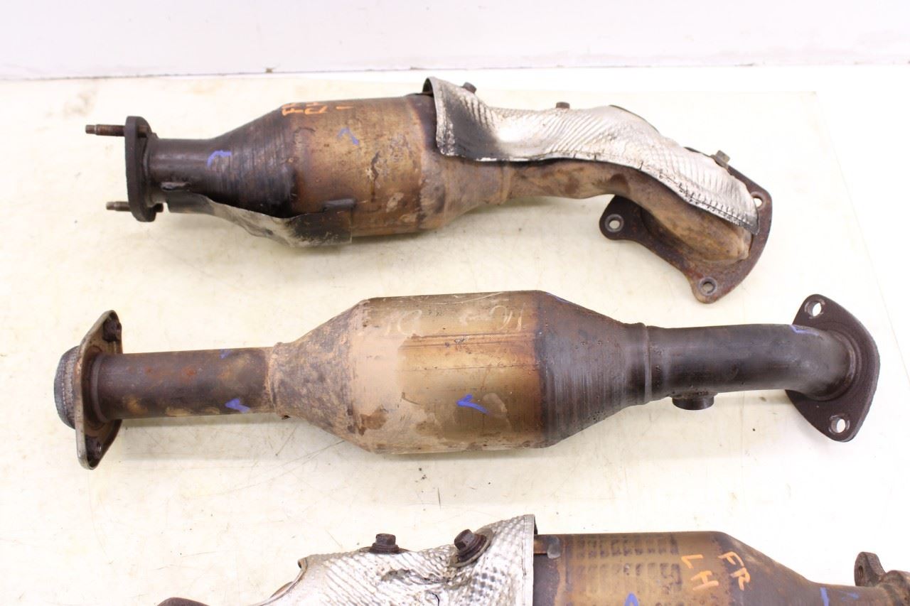 2016-20 Toyota Tacoma Limited 3.5L 4x4 Front and Rear Exhaust Pipes 17450-0P360 - Alshned Auto Parts