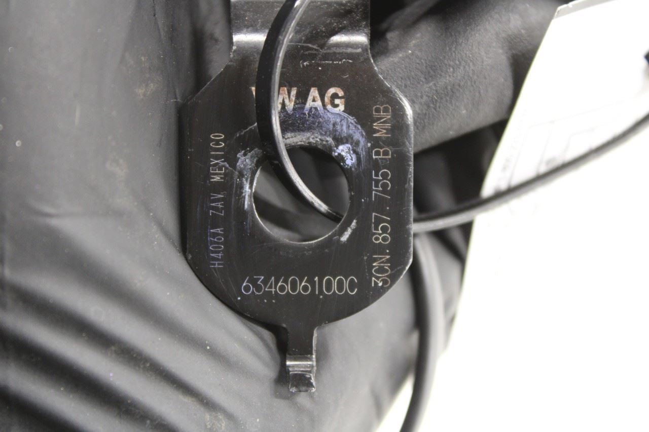 18-20 Volkswagen Atlas S 3.6L AWD Front Driver Left Side Seat Belt Buckle *ReaD* - Alshned Auto Parts