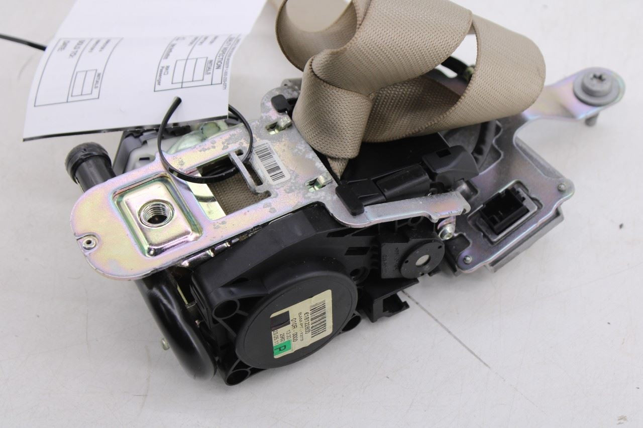 10-16 Mercedes-Benz E350 Luxury 4Matic 3.5L Front Right Side Seat Belt Retractor10